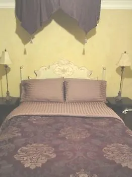 Villa Toscana Guest House B&B Hotel Chicago