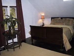 Villa Toscana Guest House B&B Hotel 3*